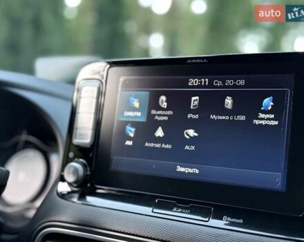 Серый Хендай Kona, объемом двигателя 0 л и пробегом 96 тыс. км за 17200 $, фото 58 на Automoto.ua