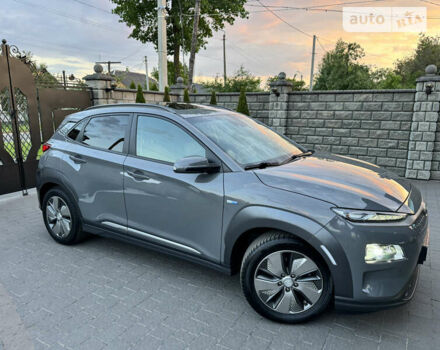 Сірий Хендай Kona, об'ємом двигуна 0 л та пробігом 89 тис. км за 16799 $, фото 8 на Automoto.ua