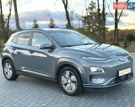Серый Хендай Kona, объемом двигателя 0 л и пробегом 126 тыс. км за 17300 $, фото 24 на Automoto.ua