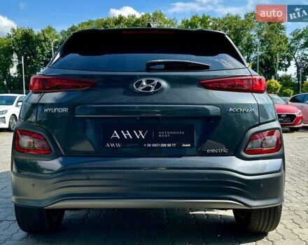 Серый Хендай Kona, объемом двигателя 0 л и пробегом 137 тыс. км за 16700 $, фото 12 на Automoto.ua