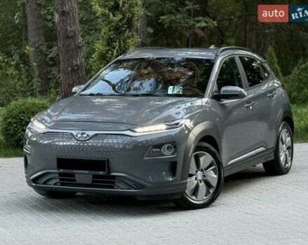 Серый Хендай Kona, объемом двигателя 0 л и пробегом 96 тыс. км за 17200 $, фото 16 на Automoto.ua