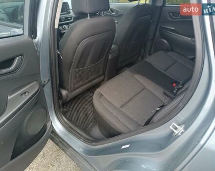 Сірий Хендай Kona, об'ємом двигуна 2 л та пробігом 112 тис. км за 14200 $, фото 18 на Automoto.ua