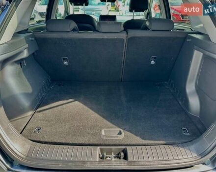 Серый Хендай Kona, объемом двигателя 0 л и пробегом 137 тыс. км за 16700 $, фото 35 на Automoto.ua