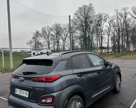 Серый Хендай Kona, объемом двигателя 0 л и пробегом 115 тыс. км за 19000 $, фото 9 на Automoto.ua
