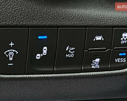 Серый Хендай Kona, объемом двигателя 0 л и пробегом 164 тыс. км за 16999 $, фото 15 на Automoto.ua