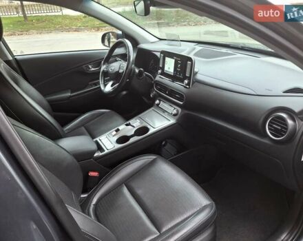 Хендай Kona 2019 в Днепре (Днепропетровске) на Automoto.ua Серый Хендай Kona, объемом двигателя 0 л и пробегом 130 тыс. км за 17400 $, фото 27 на Automoto.ua