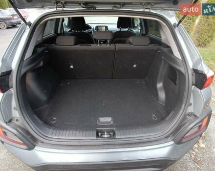 Сірий Хендай Kona, об'ємом двигуна 2 л та пробігом 112 тис. км за 14200 $, фото 12 на Automoto.ua