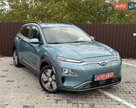 Серый Хендай Kona, объемом двигателя 0 л и пробегом 127 тыс. км за 17650 $, фото 2 на Automoto.ua