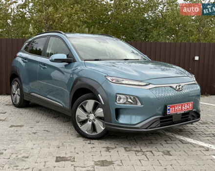 Серый Хендай Kona, объемом двигателя 0 л и пробегом 127 тыс. км за 17650 $, фото 1 на Automoto.ua