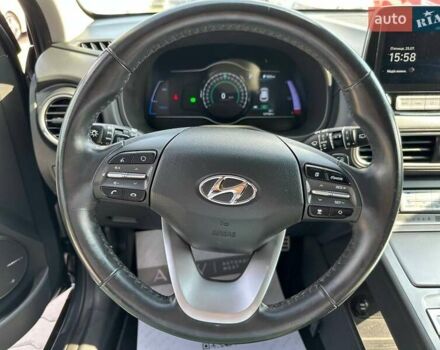 Серый Хендай Kona, объемом двигателя 0 л и пробегом 137 тыс. км за 16700 $, фото 27 на Automoto.ua