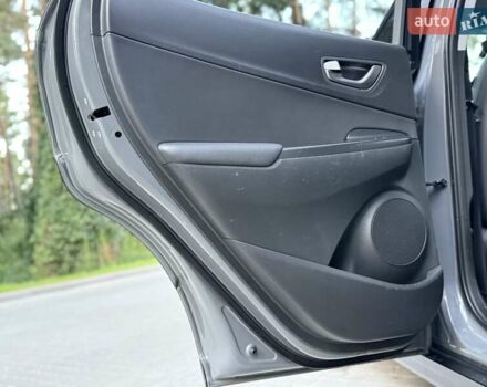 Серый Хендай Kona, объемом двигателя 0 л и пробегом 96 тыс. км за 17200 $, фото 71 на Automoto.ua