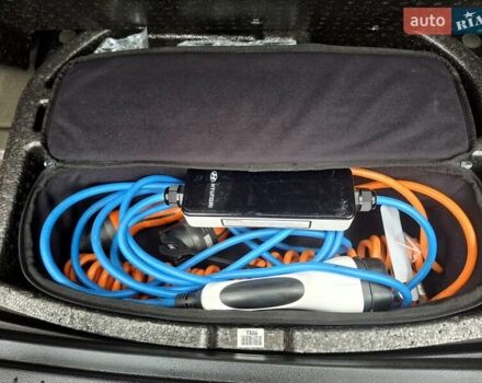 Хендай Kona 2019 в Днепре (Днепропетровске) на Automoto.ua Серый Хендай Kona, объемом двигателя 0 л и пробегом 130 тыс. км за 17400 $, фото 30 на Automoto.ua