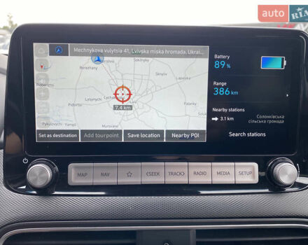 Сірий Хендай Kona, об'ємом двигуна 0 л та пробігом 115 тис. км за 18700 $, фото 21 на Automoto.ua