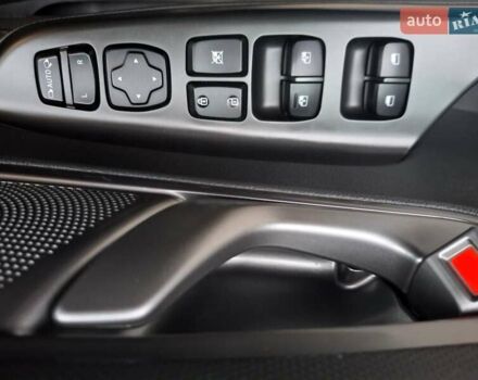 Сірий Хендай Kona, об'ємом двигуна 0 л та пробігом 114 тис. км за 17300 $, фото 21 на Automoto.ua