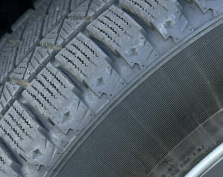 Серый Хендай Kona, объемом двигателя 0 л и пробегом 126 тыс. км за 17300 $, фото 28 на Automoto.ua