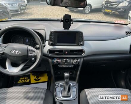Серый Хендай Kona, объемом двигателя 2 л и пробегом 106 тыс. км за 17600 $, фото 18 на Automoto.ua