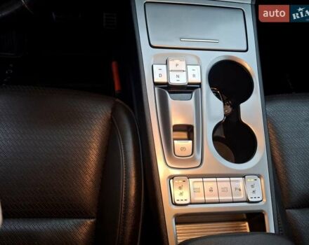 Сірий Хендай Kona, об'ємом двигуна 0 л та пробігом 114 тис. км за 17300 $, фото 19 на Automoto.ua