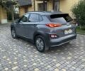 Серый Хендай Kona, объемом двигателя 0 л и пробегом 44 тыс. км за 17400 $, фото 3 на Automoto.ua