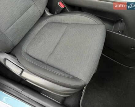 Серый Хендай Kona, объемом двигателя 0 л и пробегом 127 тыс. км за 17650 $, фото 34 на Automoto.ua