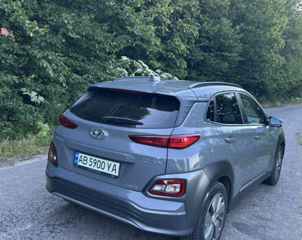 Сірий Хендай Kona, об'ємом двигуна 0 л та пробігом 122 тис. км за 17200 $, фото 4 на Automoto.ua