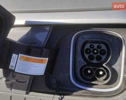 Сірий Хендай Kona, об'ємом двигуна 0 л та пробігом 71 тис. км за 17500 $, фото 14 на Automoto.ua