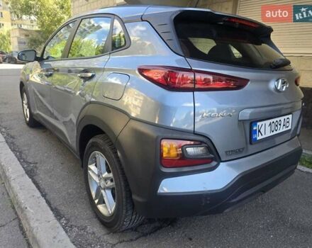 Сірий Хендай Kona, об'ємом двигуна 2 л та пробігом 60 тис. км за 14300 $, фото 4 на Automoto.ua