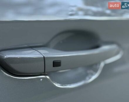 Серый Хендай Kona, объемом двигателя 0 л и пробегом 96 тыс. км за 17200 $, фото 32 на Automoto.ua