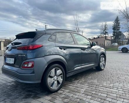 Сірий Хендай Kona, об'ємом двигуна 0 л та пробігом 105 тис. км за 18300 $, фото 5 на Automoto.ua