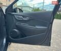 Сірий Хендай Kona, об'ємом двигуна 0 л та пробігом 71 тис. км за 17700 $, фото 64 на Automoto.ua