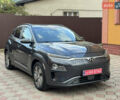 Серый Хендай Kona, объемом двигателя 0 л и пробегом 65 тыс. км за 16399 $, фото 3 на Automoto.ua