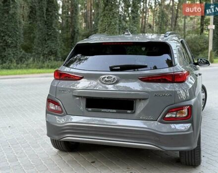 Серый Хендай Kona, объемом двигателя 0 л и пробегом 96 тыс. км за 17200 $, фото 15 на Automoto.ua
