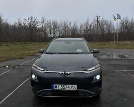 Серый Хендай Kona, объемом двигателя 0 л и пробегом 115 тыс. км за 19000 $, фото 4 на Automoto.ua