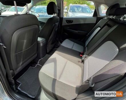 Серый Хендай Kona, объемом двигателя 2 л и пробегом 106 тыс. км за 17600 $, фото 17 на Automoto.ua
