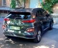 Серый Хендай Kona, объемом двигателя 0 л и пробегом 105 тыс. км за 17999 $, фото 2 на Automoto.ua