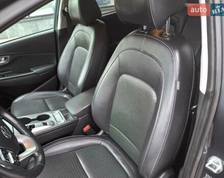 Хендай Kona 2019 в Днепре (Днепропетровске) на Automoto.ua Серый Хендай Kona, объемом двигателя 0 л и пробегом 130 тыс. км за 17400 $, фото 17 на Automoto.ua