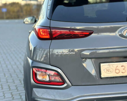 Серый Хендай Kona, объемом двигателя 0 л и пробегом 126 тыс. км за 17300 $, фото 18 на Automoto.ua