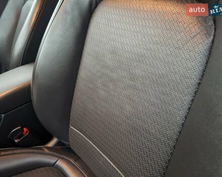 Сірий Хендай Kona, об'ємом двигуна 0 л та пробігом 114 тис. км за 17300 $, фото 16 на Automoto.ua