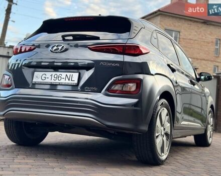 Сірий Хендай Kona, об'ємом двигуна 0 л та пробігом 71 тис. км за 17700 $, фото 16 на Automoto.ua