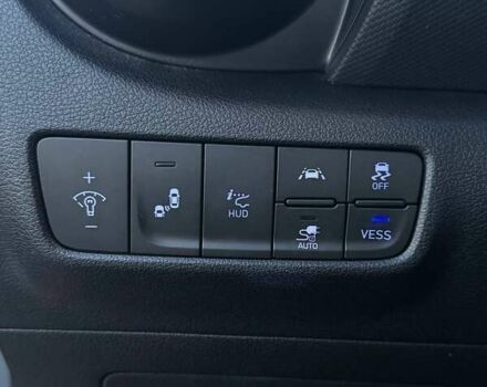 Сірий Хендай Kona, об'ємом двигуна 0 л та пробігом 113 тис. км за 17800 $, фото 16 на Automoto.ua