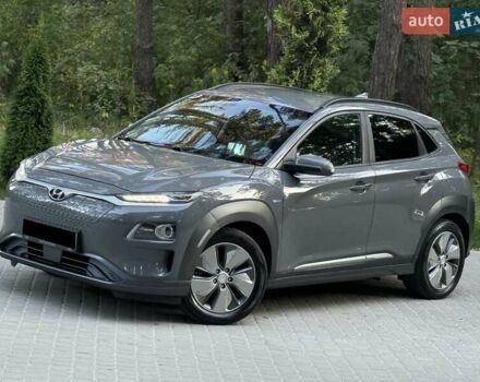 Серый Хендай Kona, объемом двигателя 0 л и пробегом 96 тыс. км за 17200 $, фото 18 на Automoto.ua