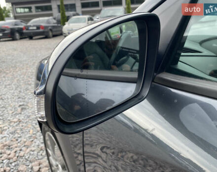 Сірий Хендай Kona, об'ємом двигуна 0 л та пробігом 115 тис. км за 18700 $, фото 8 на Automoto.ua