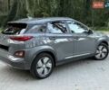 Серый Хендай Kona, объемом двигателя 0 л и пробегом 96 тыс. км за 17200 $, фото 11 на Automoto.ua