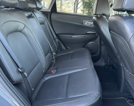 Серый Хендай Kona, объемом двигателя 0 л и пробегом 126 тыс. км за 17300 $, фото 64 на Automoto.ua