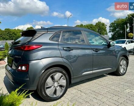 Серый Хендай Kona, объемом двигателя 0 л и пробегом 137 тыс. км за 16700 $, фото 11 на Automoto.ua