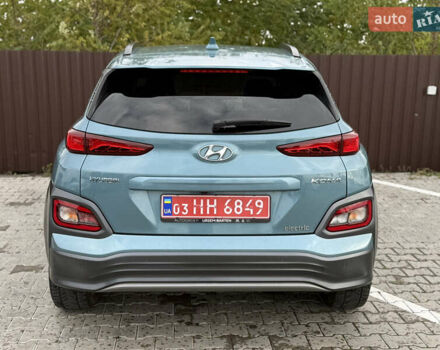 Серый Хендай Kona, объемом двигателя 0 л и пробегом 127 тыс. км за 17650 $, фото 21 на Automoto.ua