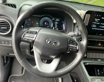 Сірий Хендай Kona, об'ємом двигуна 0 л та пробігом 109 тис. км за 17000 $, фото 14 на Automoto.ua