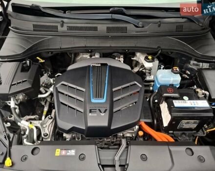 Сірий Хендай Kona, об'ємом двигуна 0 л та пробігом 114 тис. км за 17300 $, фото 30 на Automoto.ua