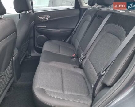 Серый Хендай Kona, объемом двигателя 0 л и пробегом 151 тыс. км за 16399 $, фото 29 на Automoto.ua