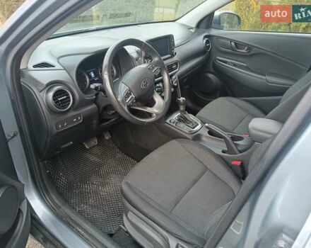 Сірий Хендай Kona, об'ємом двигуна 2 л та пробігом 112 тис. км за 14200 $, фото 16 на Automoto.ua