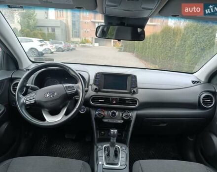 Сірий Хендай Kona, об'ємом двигуна 2 л та пробігом 112 тис. км за 14200 $, фото 15 на Automoto.ua